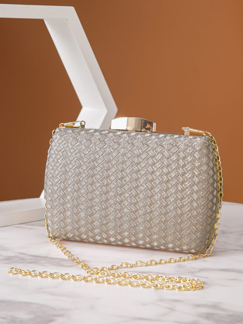 Trendy Woven Glitter Clutch Bag for Evening and Weddings - Image 6