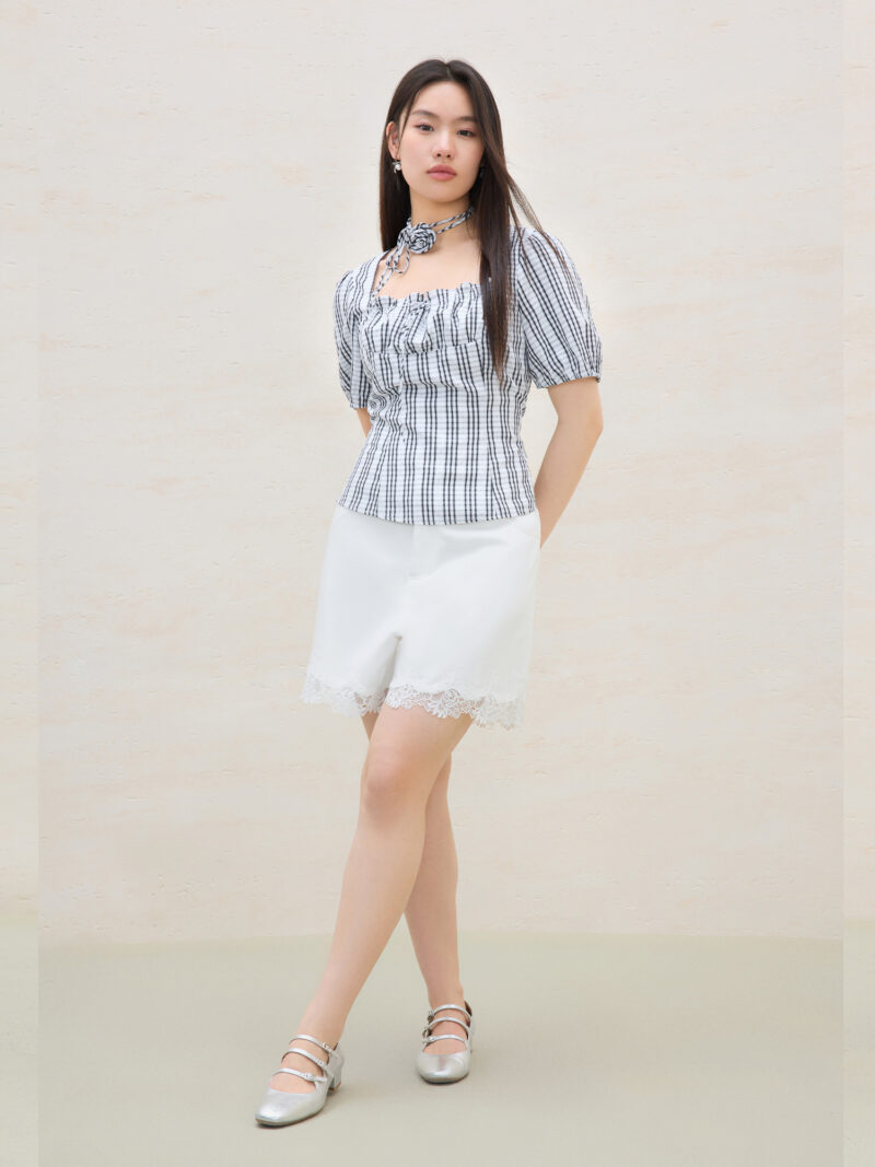 Plus Size Embroidered Cotton Lace Shorts - Image 3