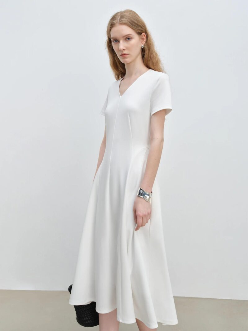 Minimalist White A-Line Midi Dress - Image 3