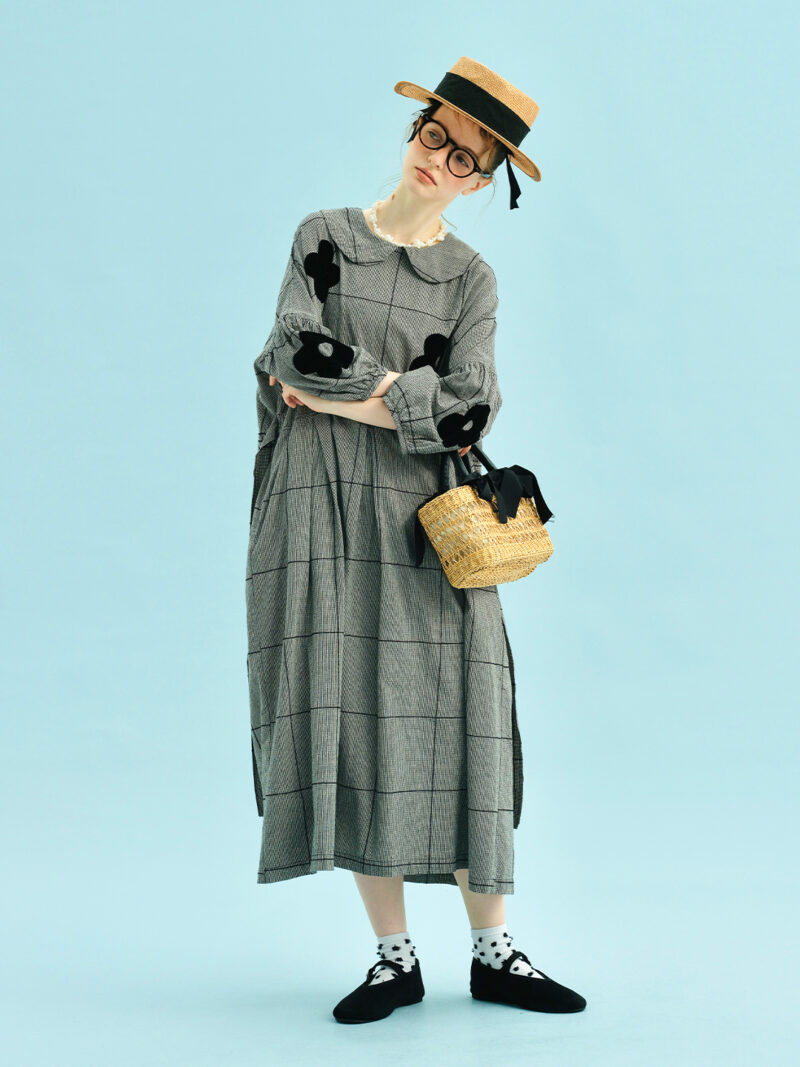 Plaid Cotton Linen A-Line Dress with Puff Sleeves & Appliques - Image 5