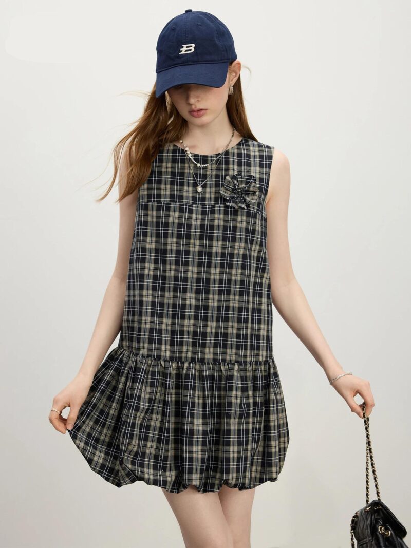 Summer Plaid Sleeveless A-Line Mini Dress with 3D Flower Detail - Image 3