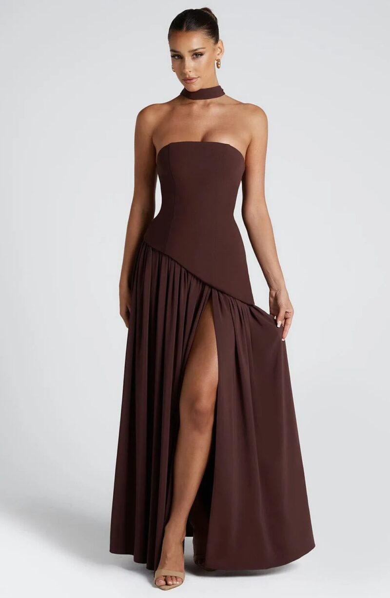 Elegant Black Maxi Dress with Scarf - Image 4