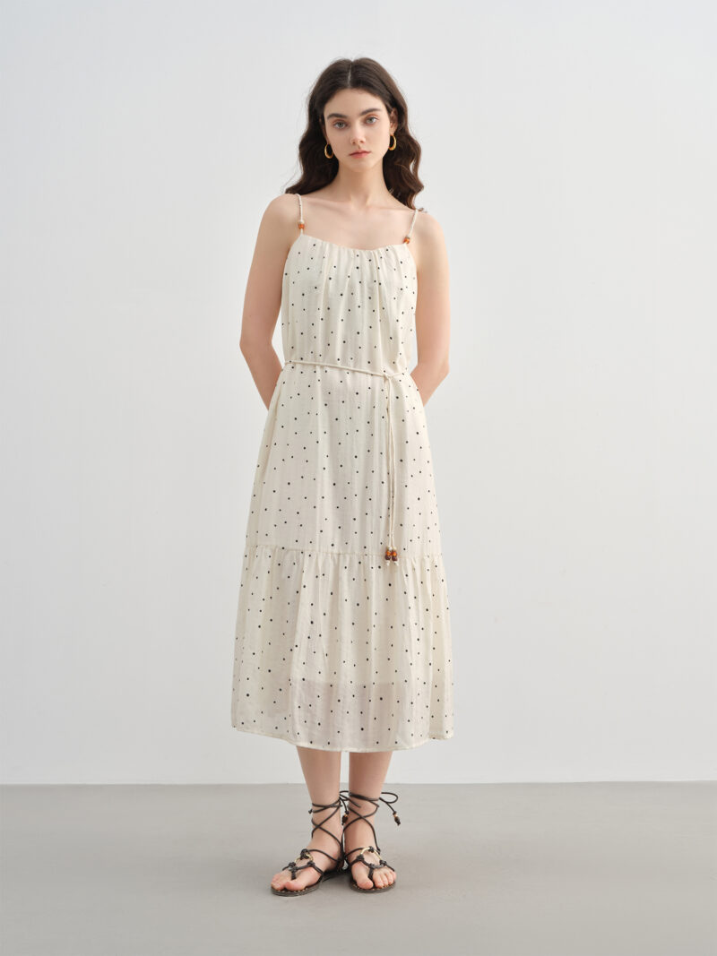 Plus-Size Boho Summer Resort Dress with Embroidered Layers - Image 2
