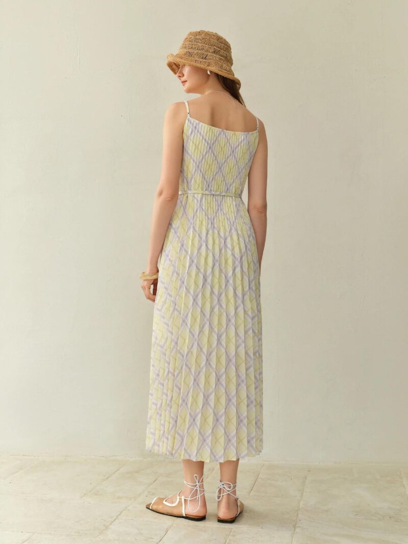 Plus Size Rhombus Plaid Maxi Strap Dress - Image 5