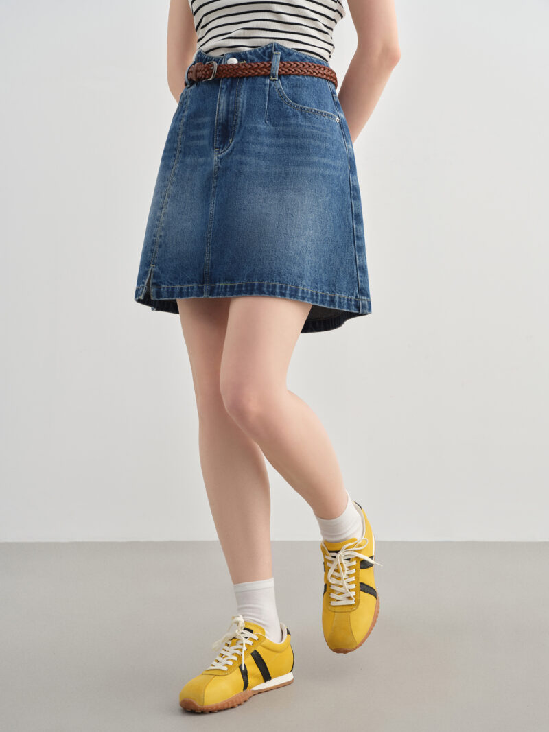 Plus-Size Women's Casual A-Line Denim Mini Skirt – Summer 2025 Fashion - Image 4