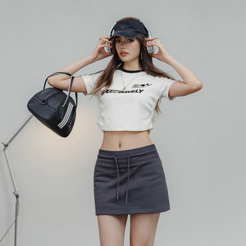 Women's Letter Print Slim Crop T-Shirt - Image 6