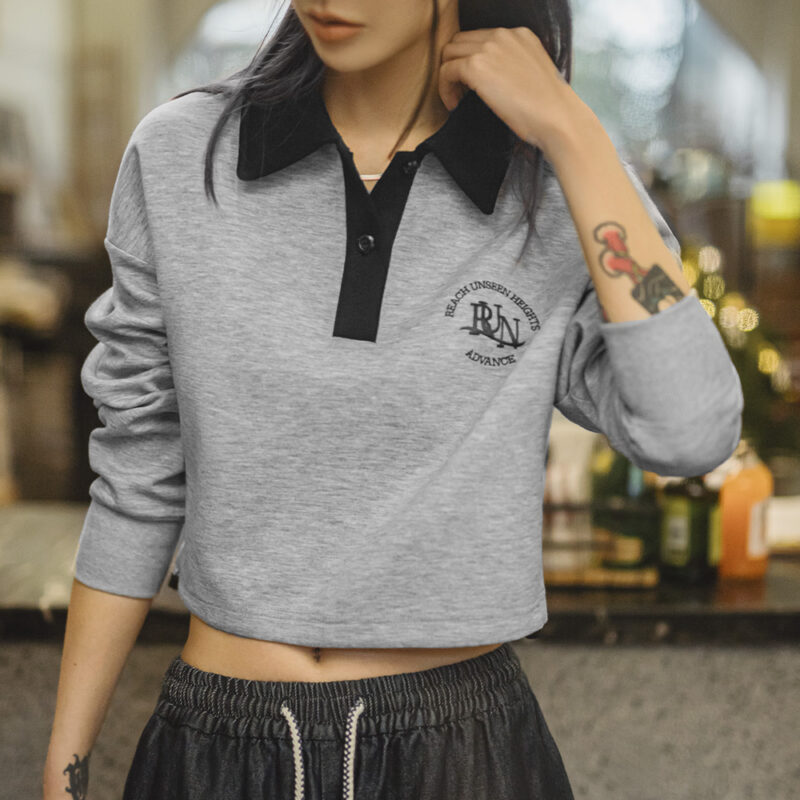 Retro Embroidered Polo Sweatshirt for Women - Image 3