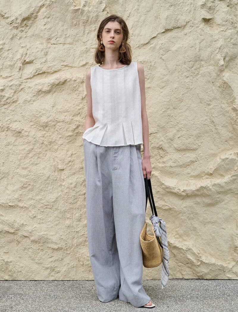 Women's Summer Pleated Linen Tank Top - Image 3