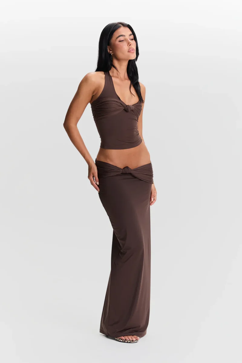 Halter Neck Knot Front Crop Top - Image 3