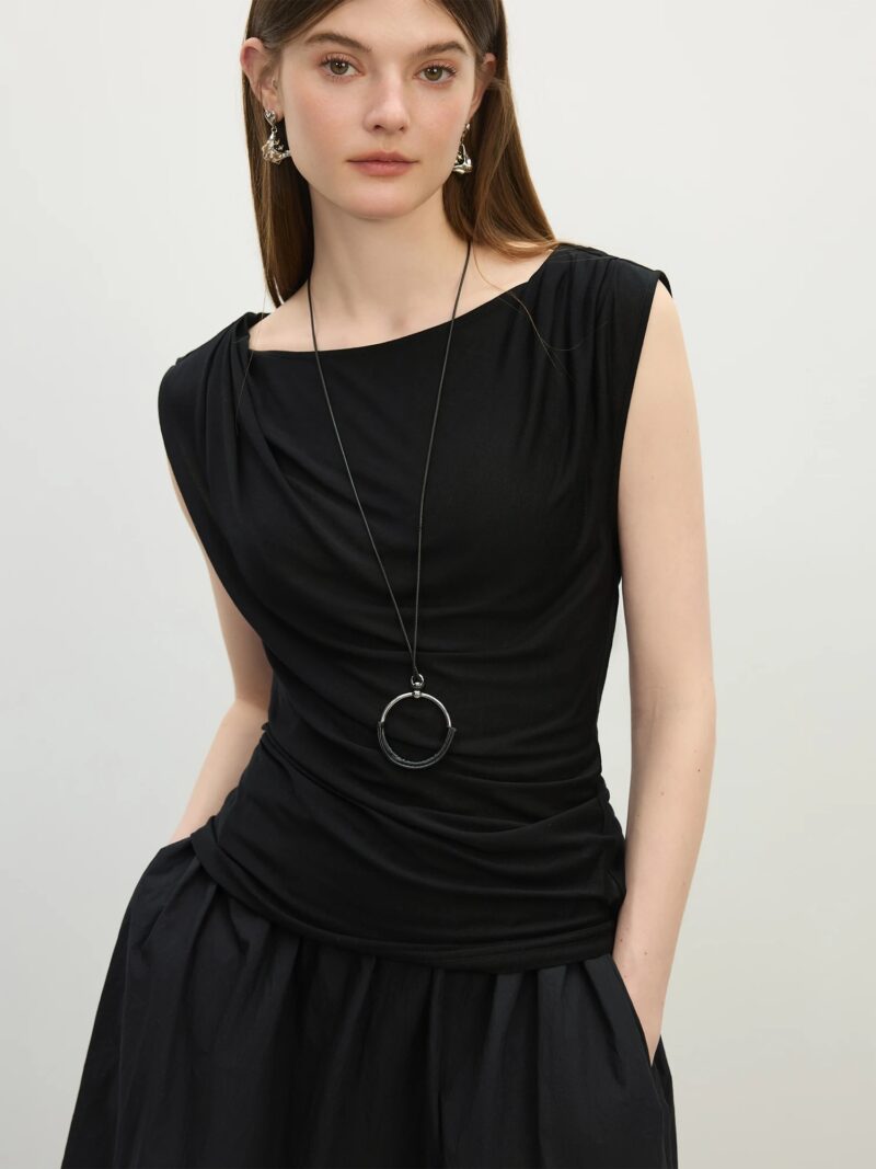 Minimalist Lyocell Sleeveless Swing Collar Top - Image 7