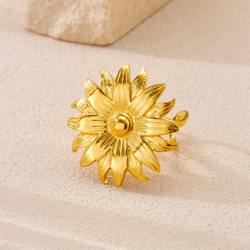 18K Gold Plated Stainless Steel Flower Adjustable Ring - Image 4