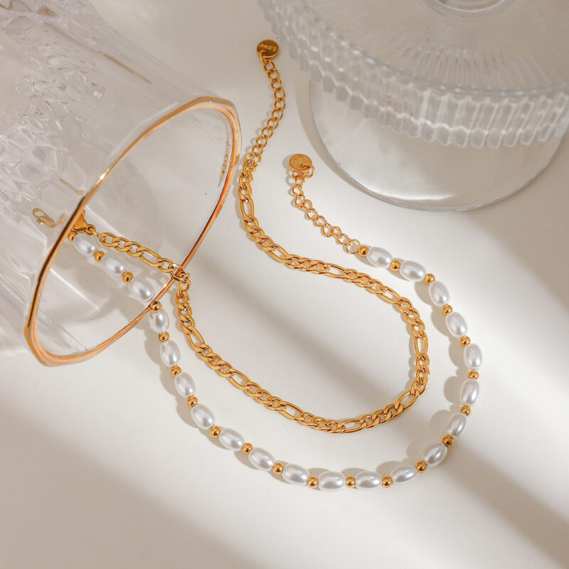 Elegant Double Layer Pearl & Figaro Chain Anklet Set – 18K Gold Plated - Image 3