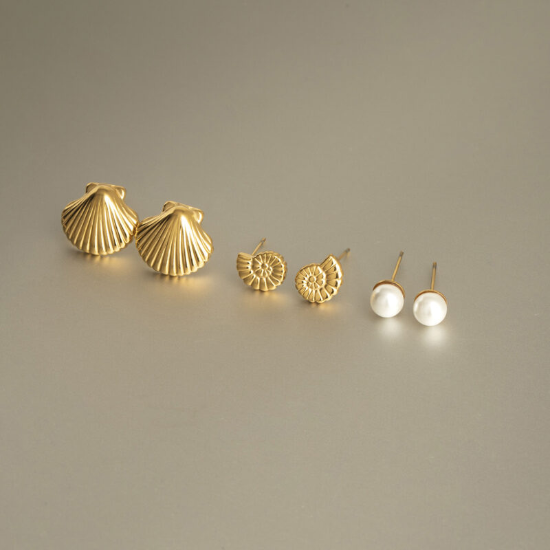 18K Gold-Plated Stainless Steel Women's Ribbed Shell Conch Pearl Earrings – Set of 3 Pairs