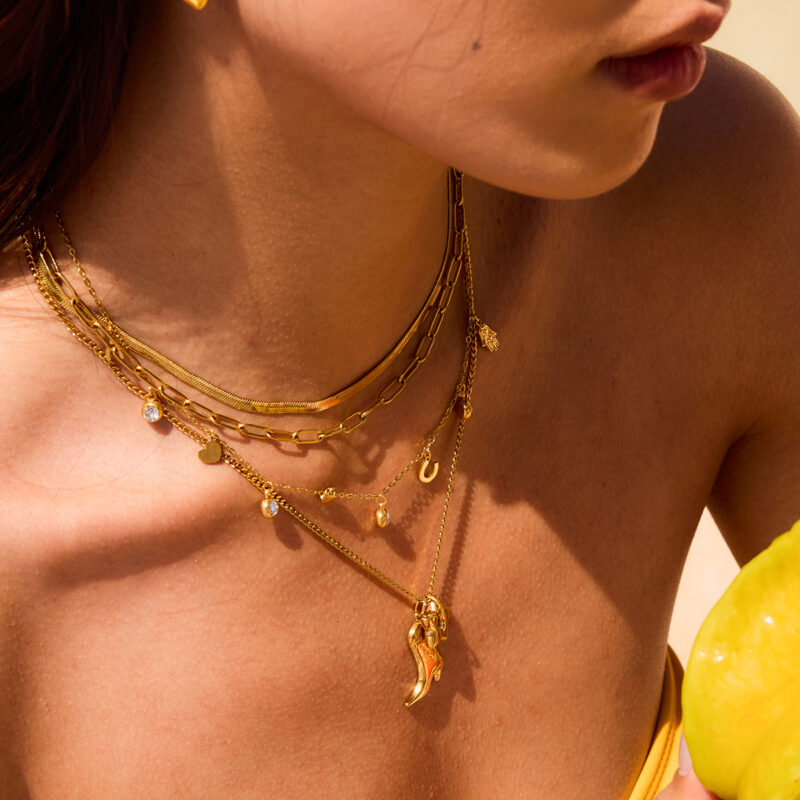 18K Gold-Plated Western Star Pendant Necklace for Women - Image 4