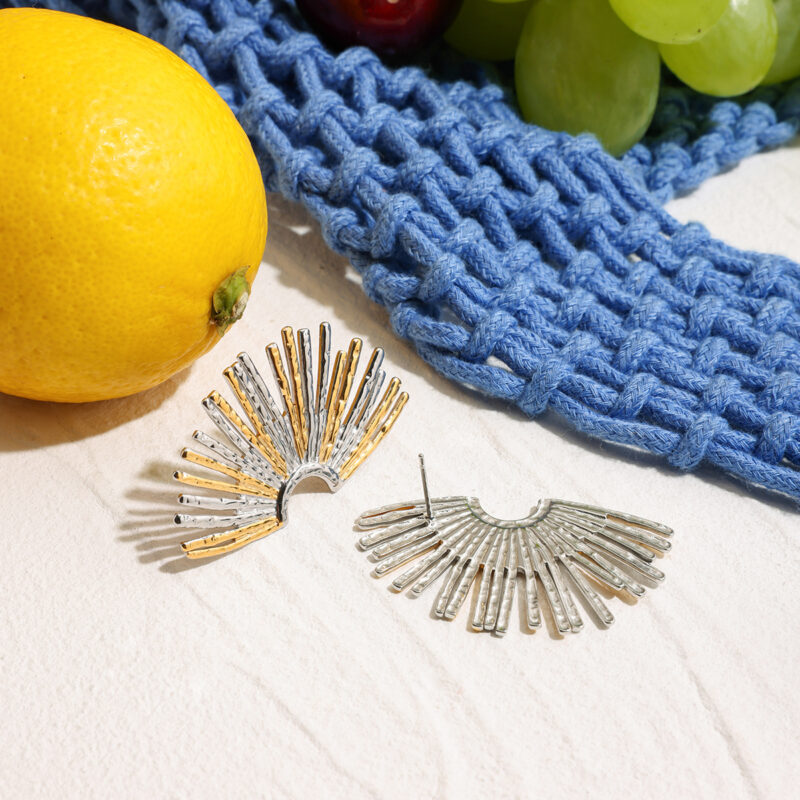Geometric Fan-Shaped Two-Tone Earrings - Image 7