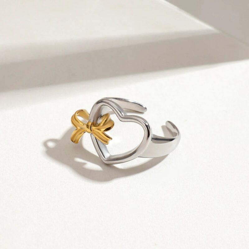 18K Gold Heart Bow Open Ring for Women - Image 3