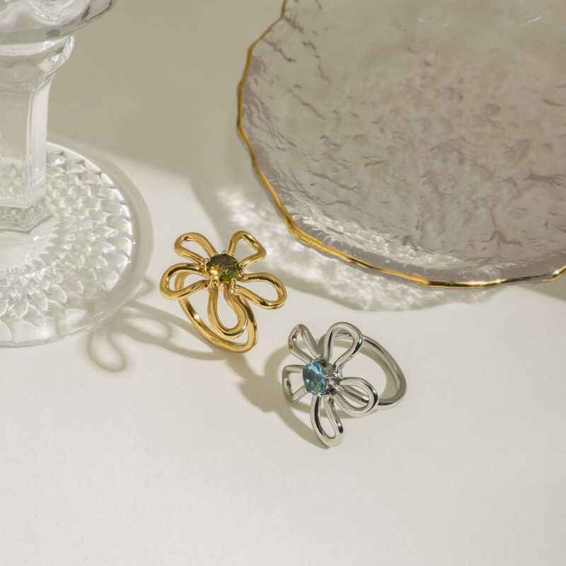 Gold-Plated Stainless Steel Flower Ring with Colorful Zircon Inlay - Image 5