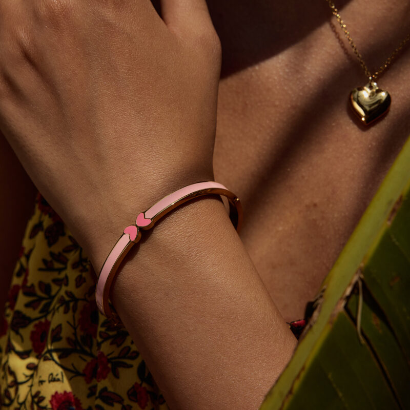 Elegant Pink Stainless Steel Bow Bangle - Image 3