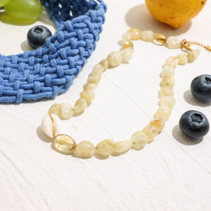 18K Gold Irregular Natural Stone Shell Beaded Choker Necklace for Women - Image 3
