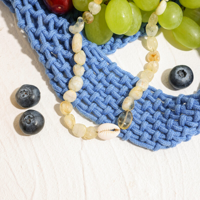 18K Gold Irregular Natural Stone Shell Beaded Choker Necklace for Women - Image 5