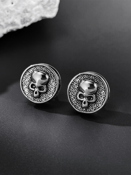 Retro Skull Stud Earrings for Men – Stainless Steel Gothic Punk Jewelry