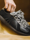Men's Black Color-Block Low-Top Lace-Up Sneakers