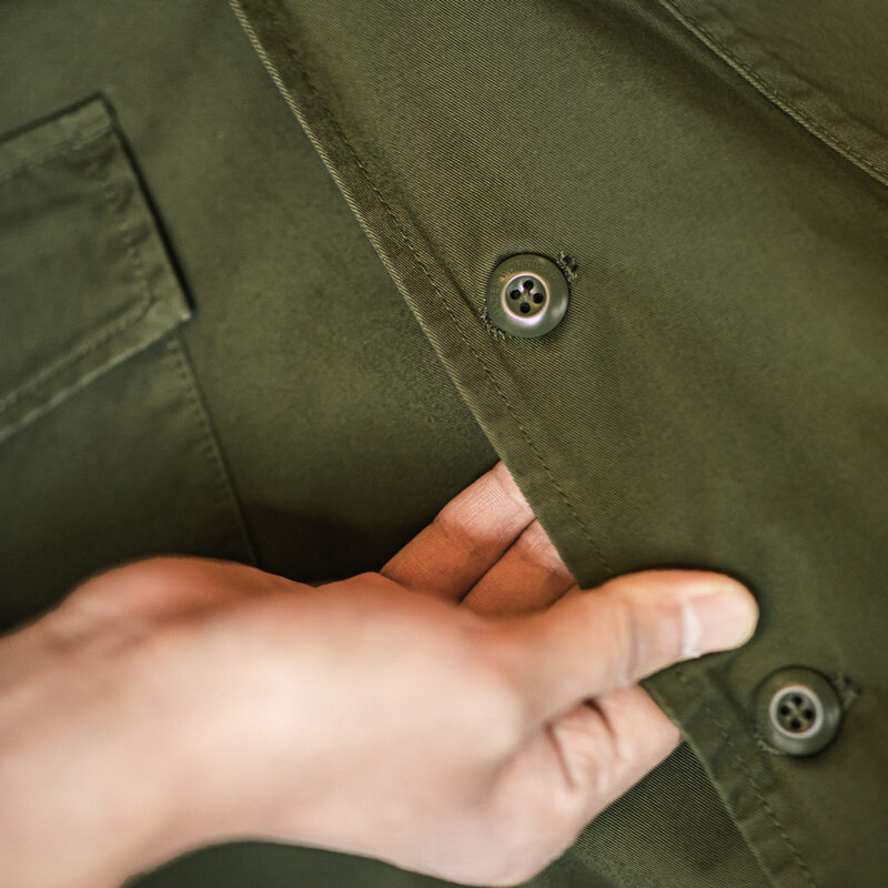 Men's Summer Cotton Workwear Shirt with Four Pockets and Turn-down Collar - Image 6