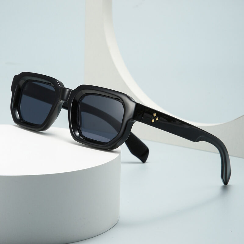 Square Gradient Rivet Sunglasses for Women & Men - Image 4