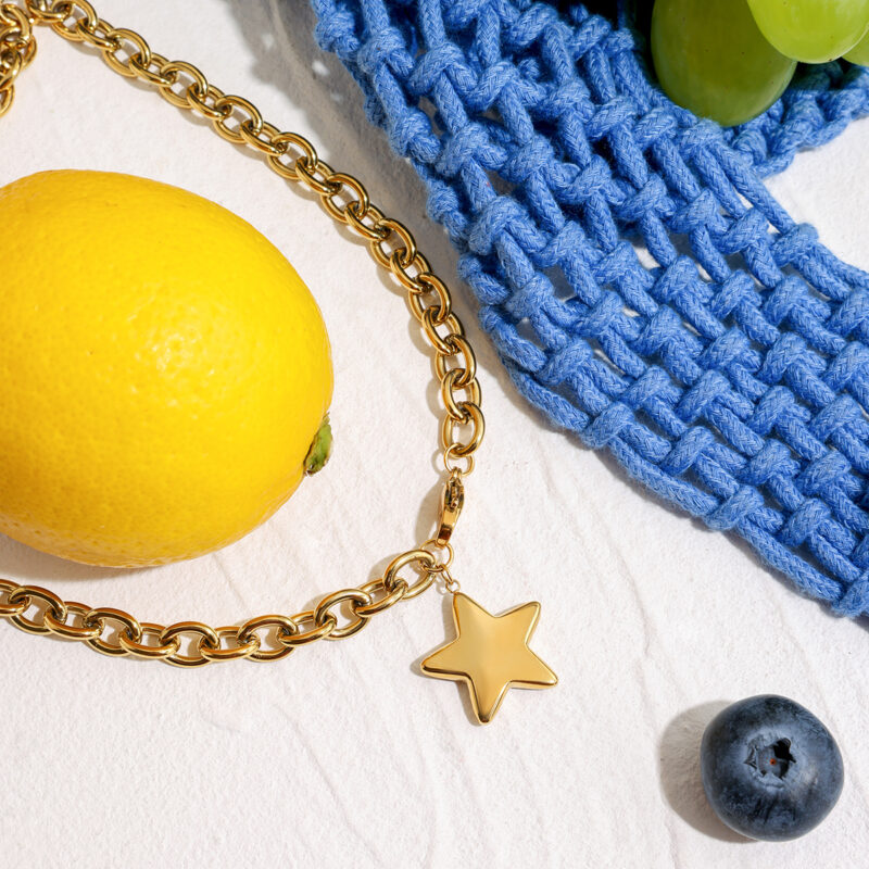Minimalist Five-Pointed Star Pendant Necklace - 18K Gold-Plated Stainless Steel for Women - Image 3