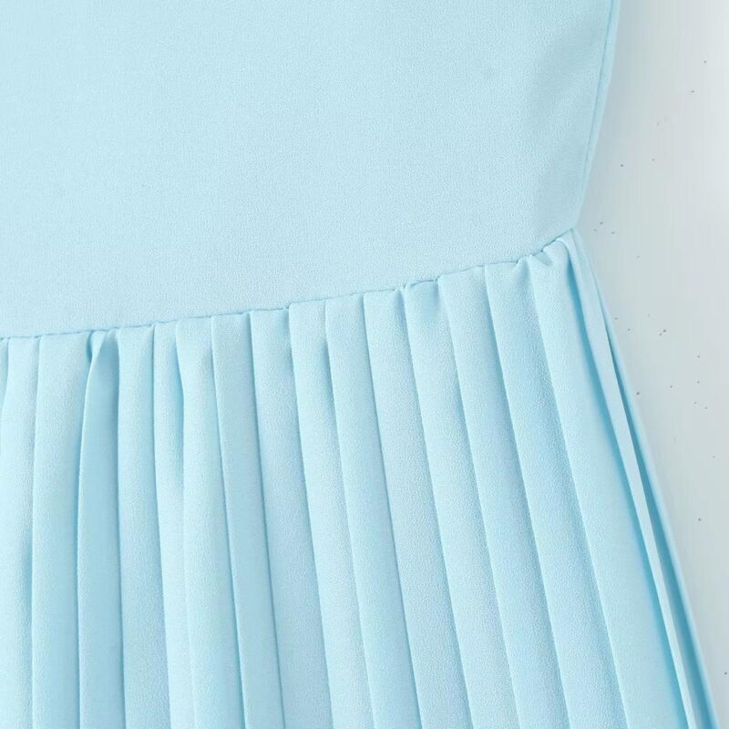 Elegant Strapless Pleated Maxi Dress - Image 8